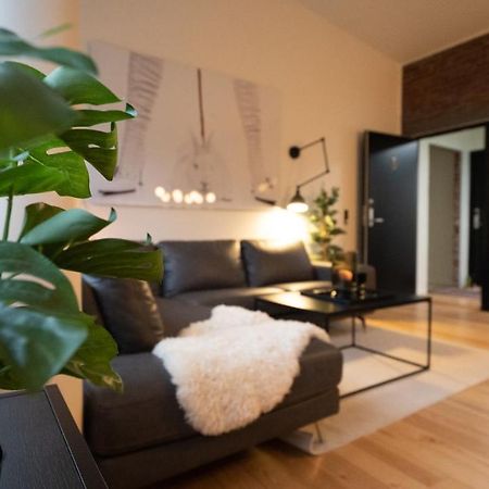 Broncks Apartment 5 - Modern 2-Bedroom In The Heart Of Tórshavn Exterior foto
